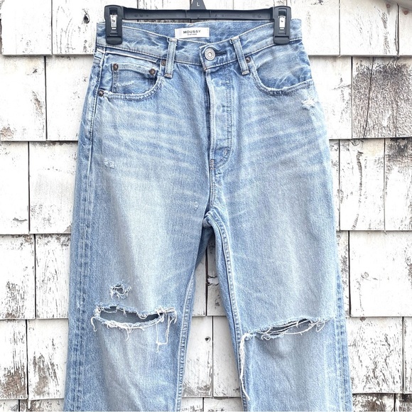 Moussy Vintage Tifton Wide Straight Light Blue Jeans - Picture 3 of 8